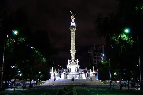 Ciudades y monumentos a luz de luna - Vuelos Baratos Baratos