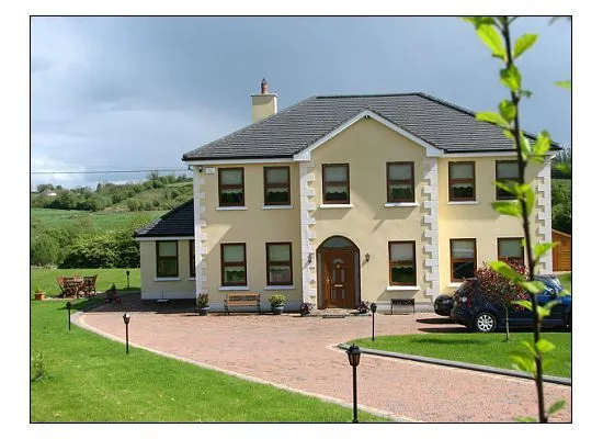 Clenahoo House (Carrick-on-Shannon, Ireland) - Guest house Reviews ...