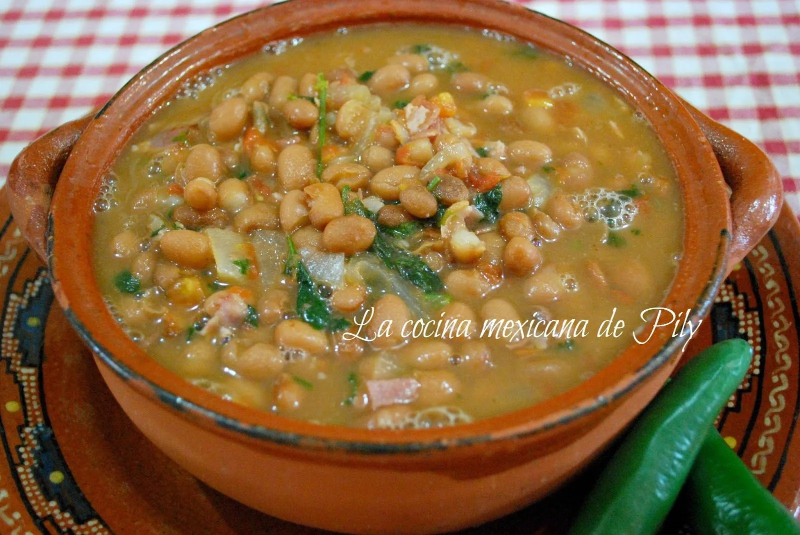 La cocina mexicana de Pily: Básicos: Frijoles charros de mi suegra