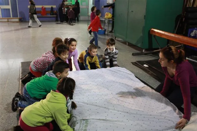 Coeducación: El mundo es nuestro