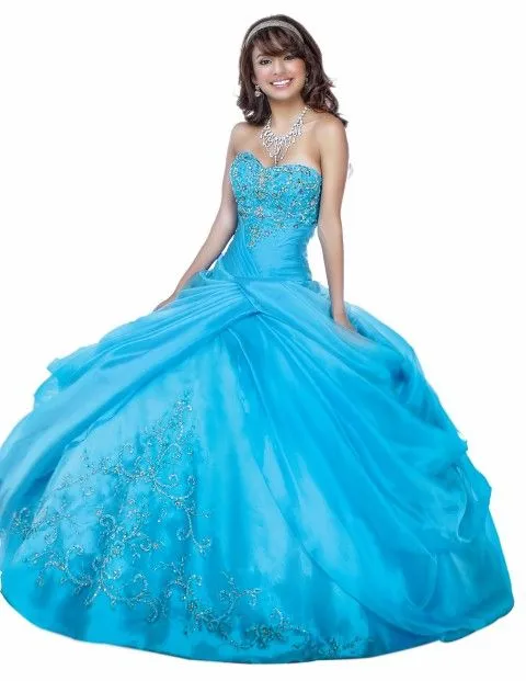 Colección de Vestidos de Quinceañera, Disney Royal Ball {Fotos ...