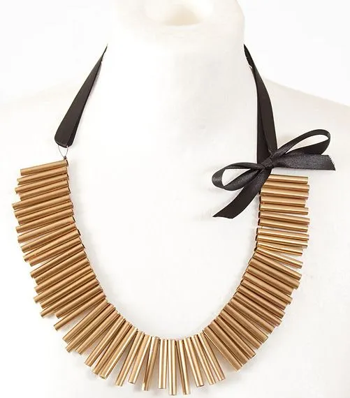 Como hacer un collar de cañas | Solountip.