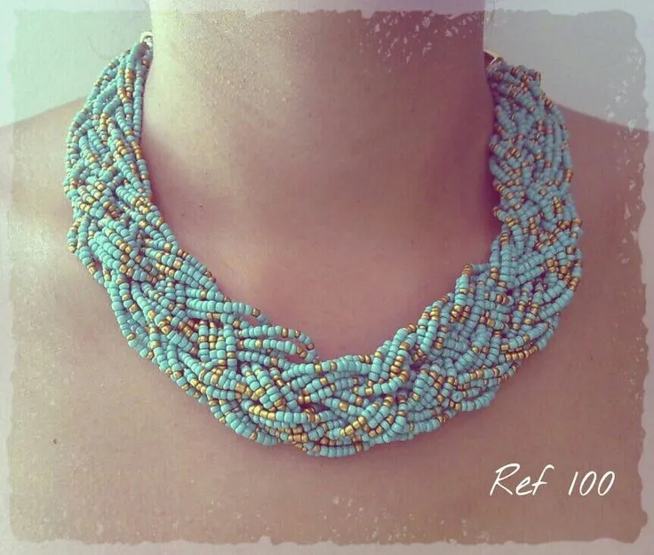 Collar con chaquiras checas - Imagui