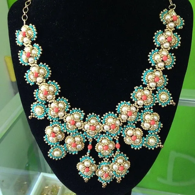 collar de perlas y mostacilla checa | MOSTACILLAS HERMOSAS HECHAS ...