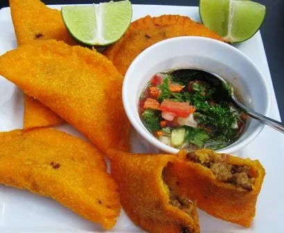 Colombian Empanadas (Empanadas Colombianas) | My Colombian Recipes