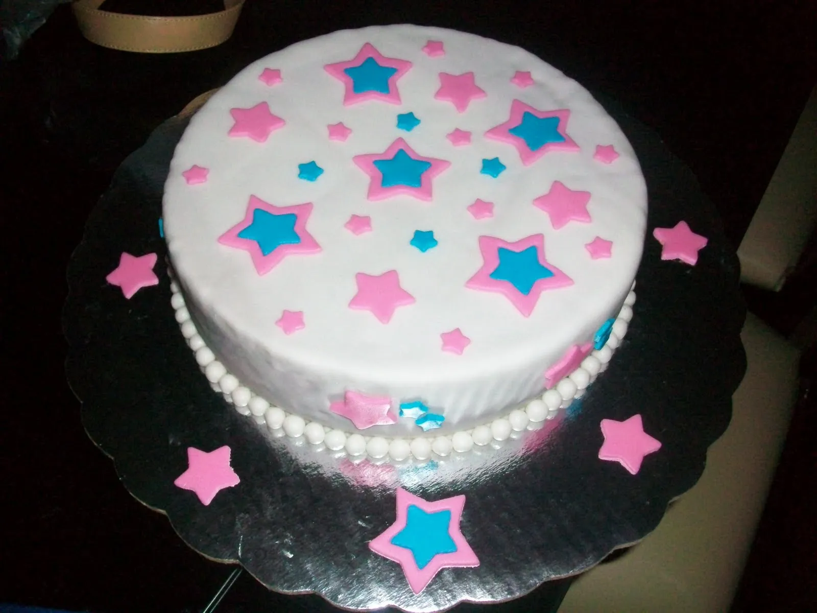 Colores y Detalles: Pastel de fondant