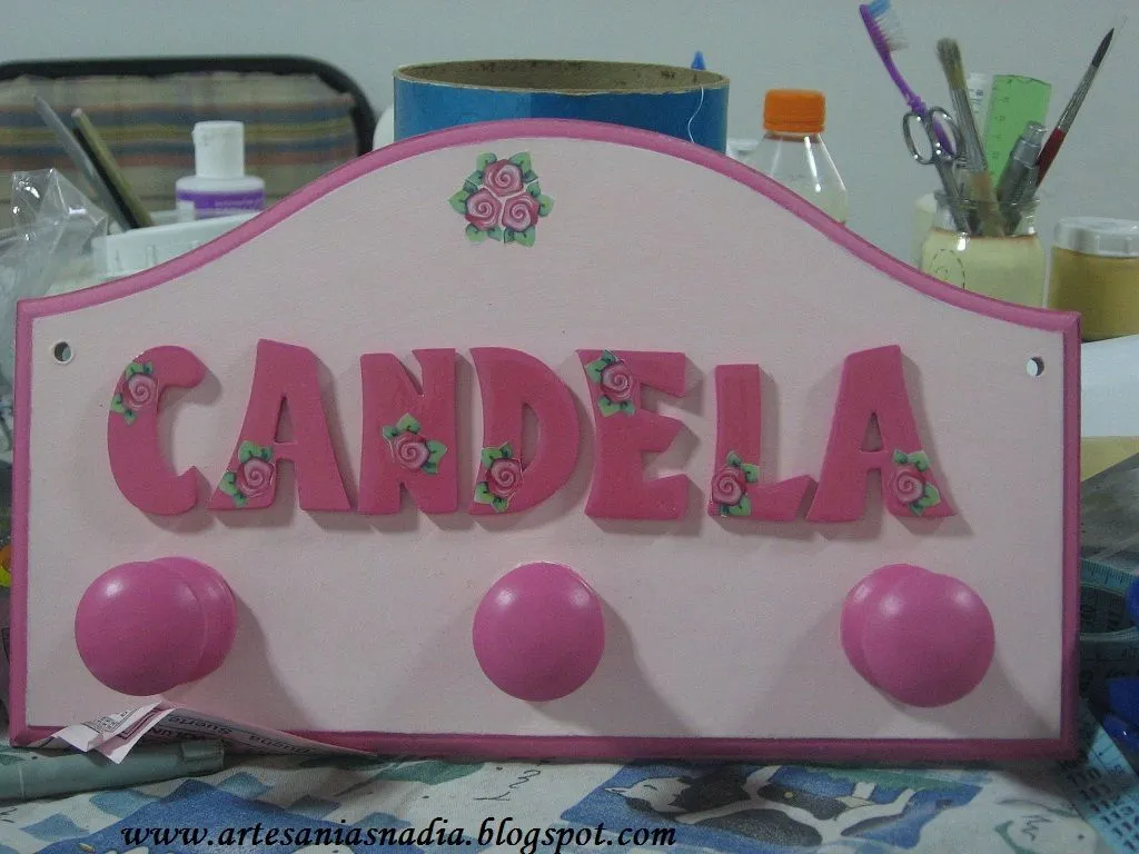 colores manteca y lila letra en mdf con decoupage de flores y ...