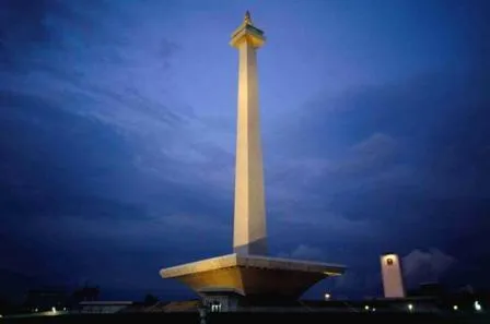 Colorful Indonesia: The Golden Flame of Monas