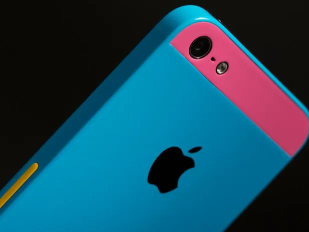 Colorware pinta tu iPhone a gusto | Creador Magazine