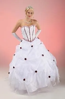 Cómo combinar tus vestidos de quince : Vestidos para tu fiesta