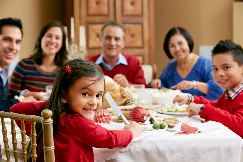 Comer en Familia = Menos Riesgo de Sobrepeso en Niños