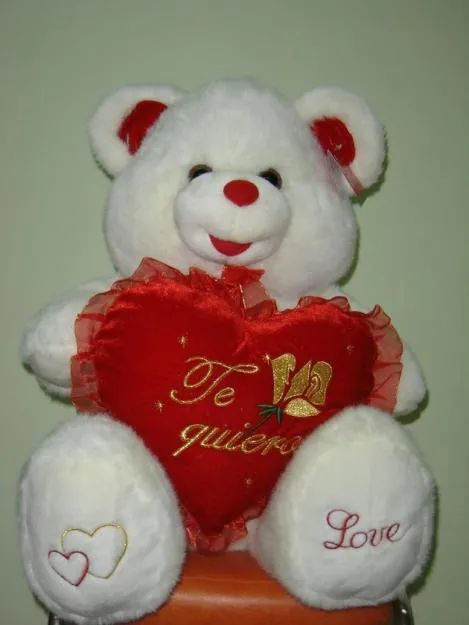 COMERCIAL "REAL PLAZA": peluches de amor