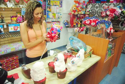 Arreglos con globos y peluches para el 14 de febrero - Imagui