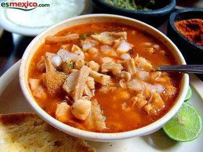 Comida Regional Mexicana » Plato_de_Menudo_www_esmexico_com