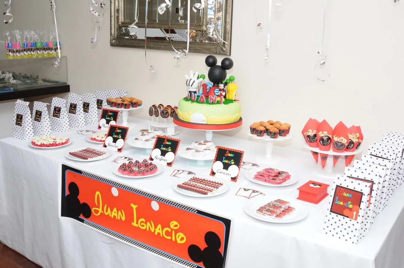 Mickey Mouse en el Cumple 1 de Juan Ignacio!