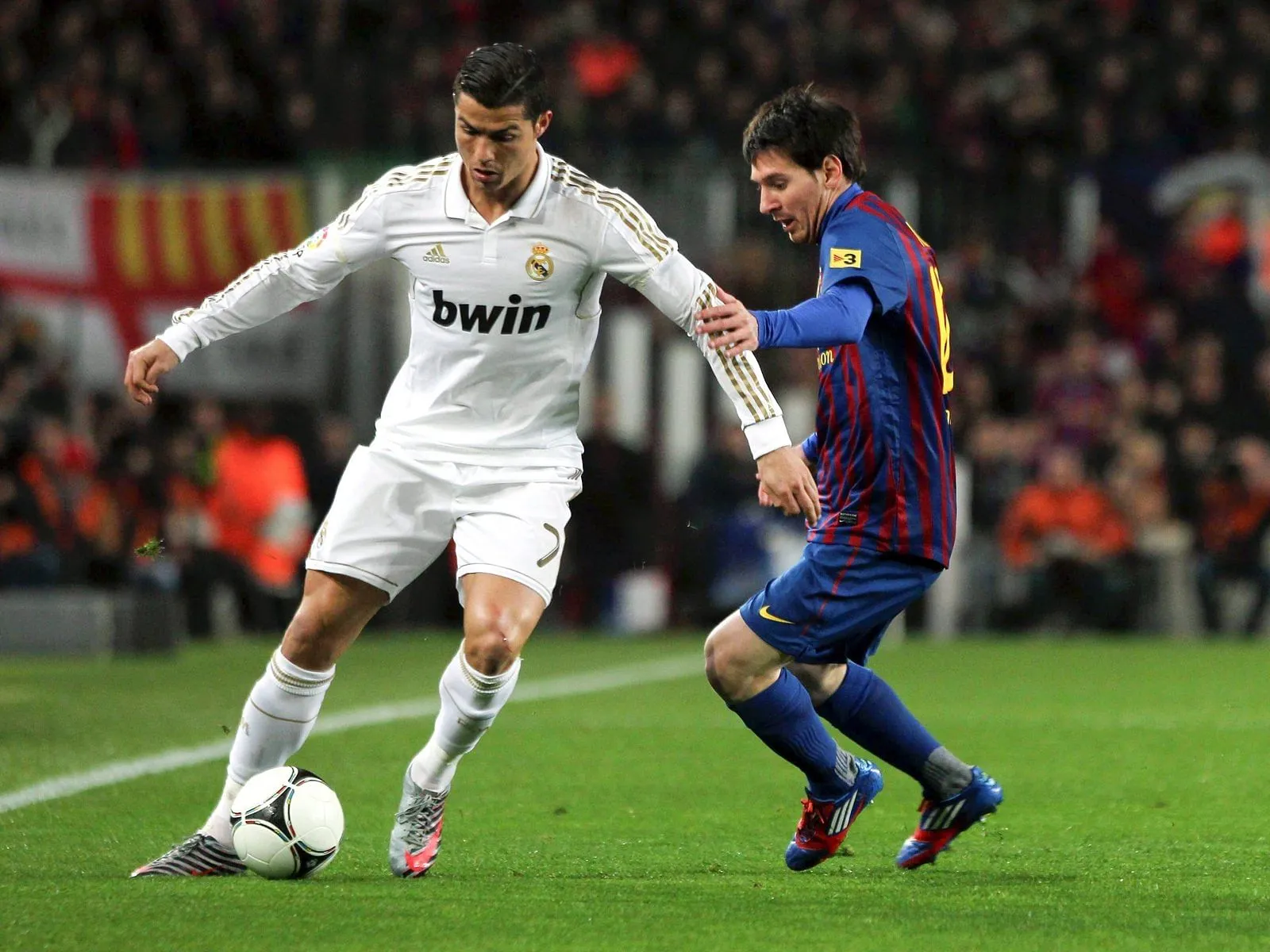 Comparing Lionel Messi and Cristiano Ronaldo's performances in El ...