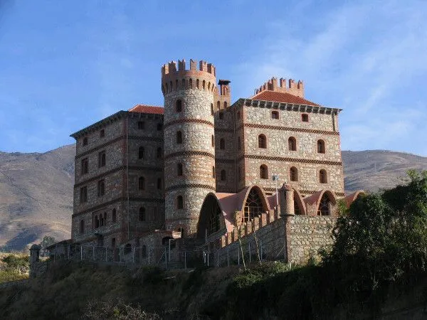 Conoce y Disfruta: Hotel Castillo San Ignacio (MucuchíesMerida ...