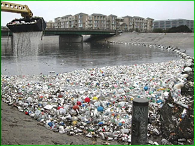 LA CONTAMINACIÓN AMBIENTAL PARA EL AÑO 2013