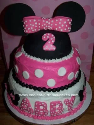 Coolest Minnie Mouse Birthday Cake 47