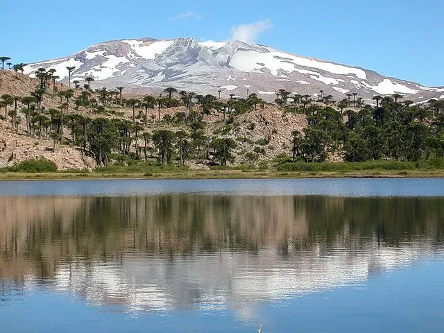 Copahue + Laguna Escondida | Flickr - Photo Sharing!