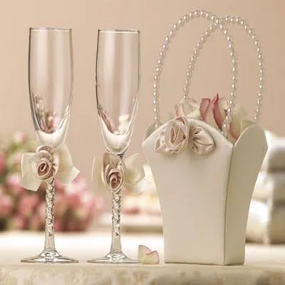 Novias y más: Decoración de las copas de boda