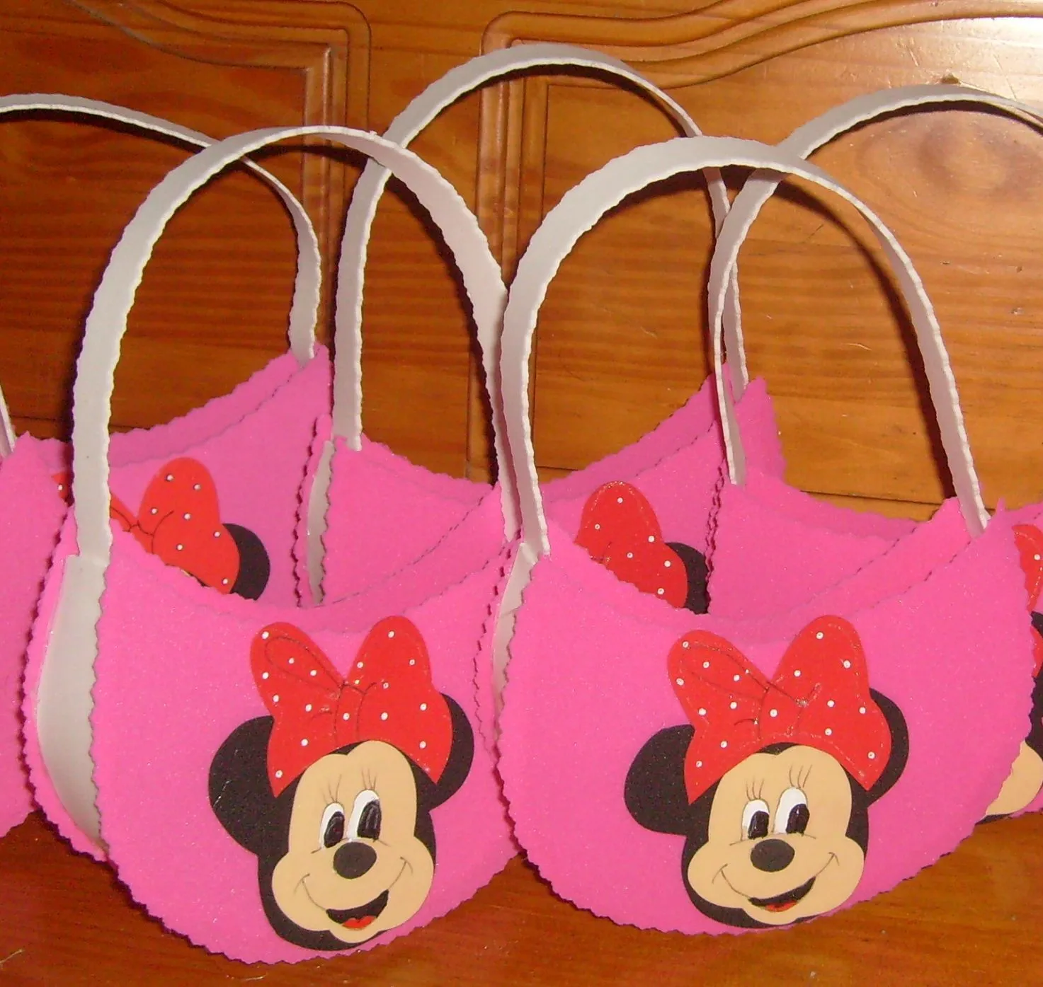 Corazondecolores: Golosineros carterita Minnie