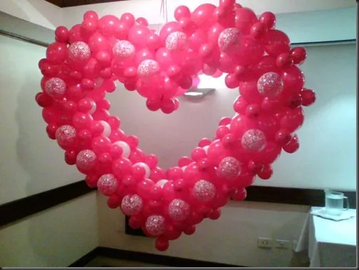 Decoración de globos de corazones - Imagui