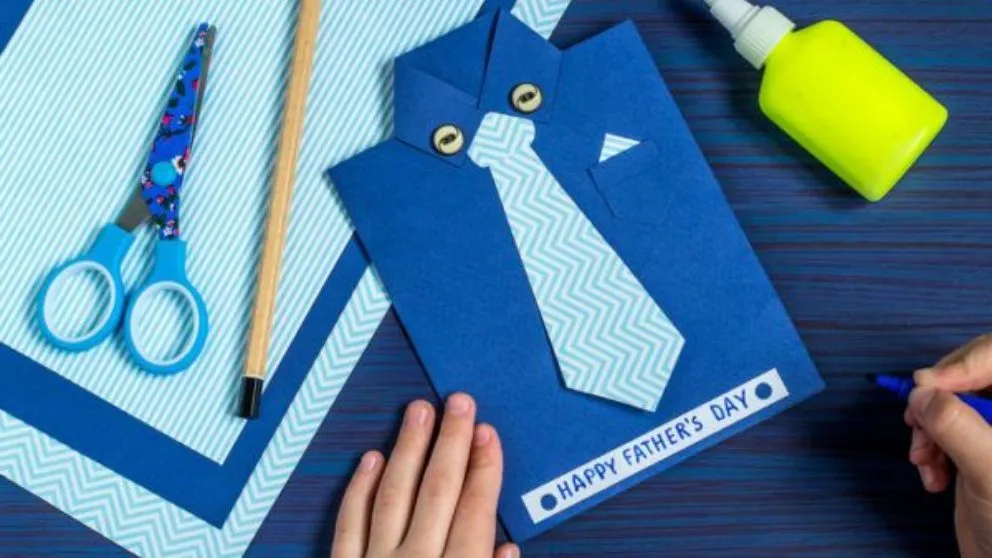 Cómo hacer corbatas de goma eva paso a paso