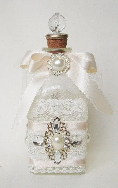 Les Cosetes de Dudu: BOTELLA DECORADA ESTILO "SHABBY CHIC"