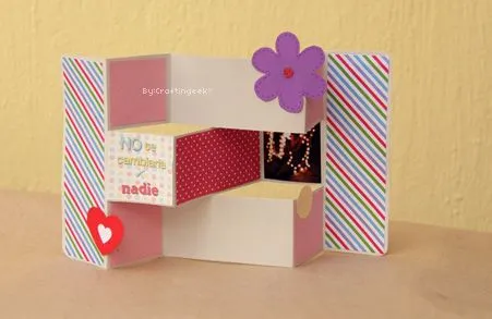 Craftingeek*: Como hacer tarjeta Trishutter / Card How-