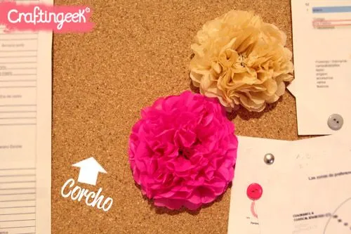 Craftingeek*: Flores y pompones de papel en 5 Minutos