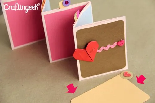 Craftingeek*: Pocket Stand-up Album: Scrapbook de Amor y amistad