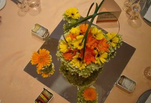 Creá un ambiente especial con un paquete de flores para boda a ...