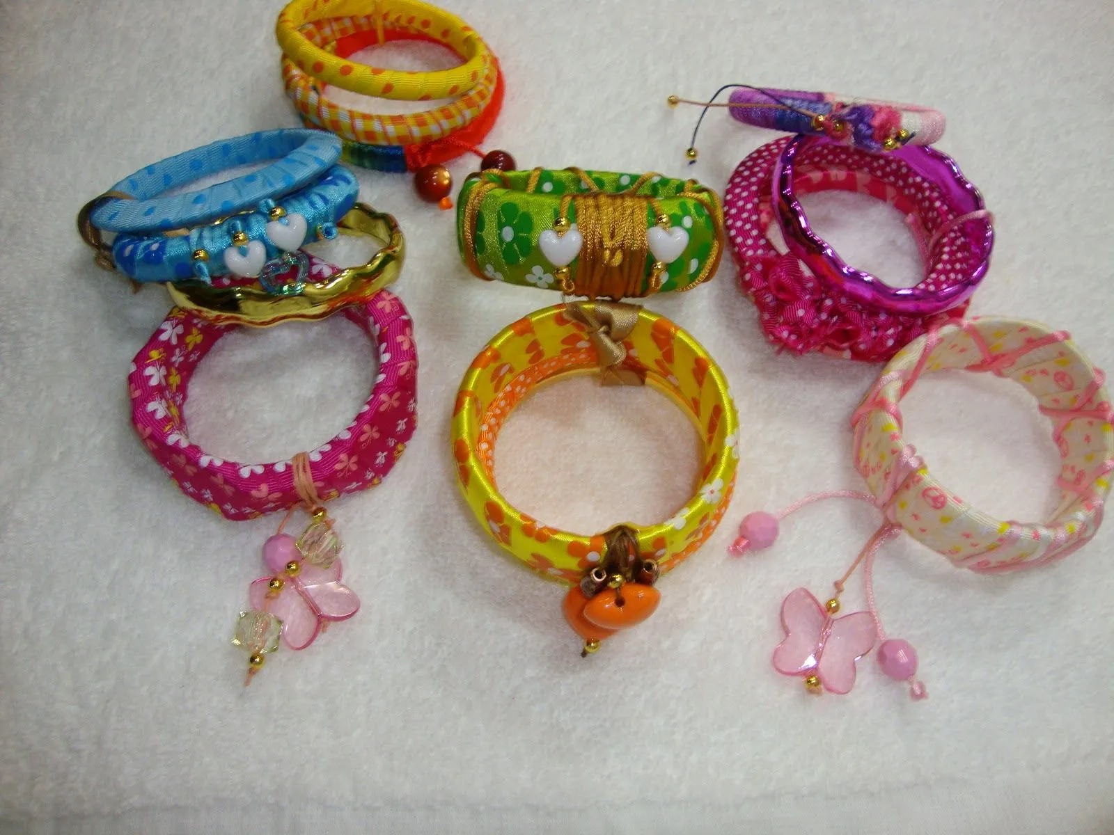 Creaciones Mamà Ina: Pulsera para Damas y Niñas Hechas a Mano