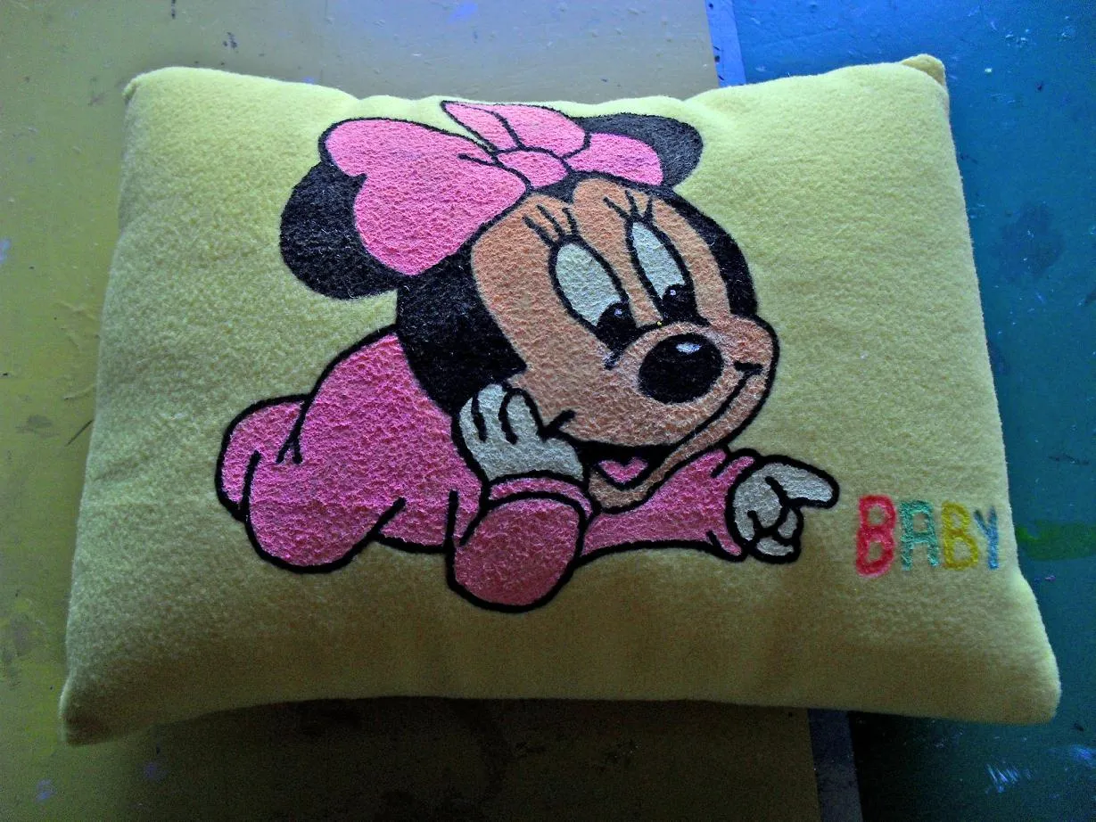 Creaciones la Monita: Almohadas para bebés o decorativas