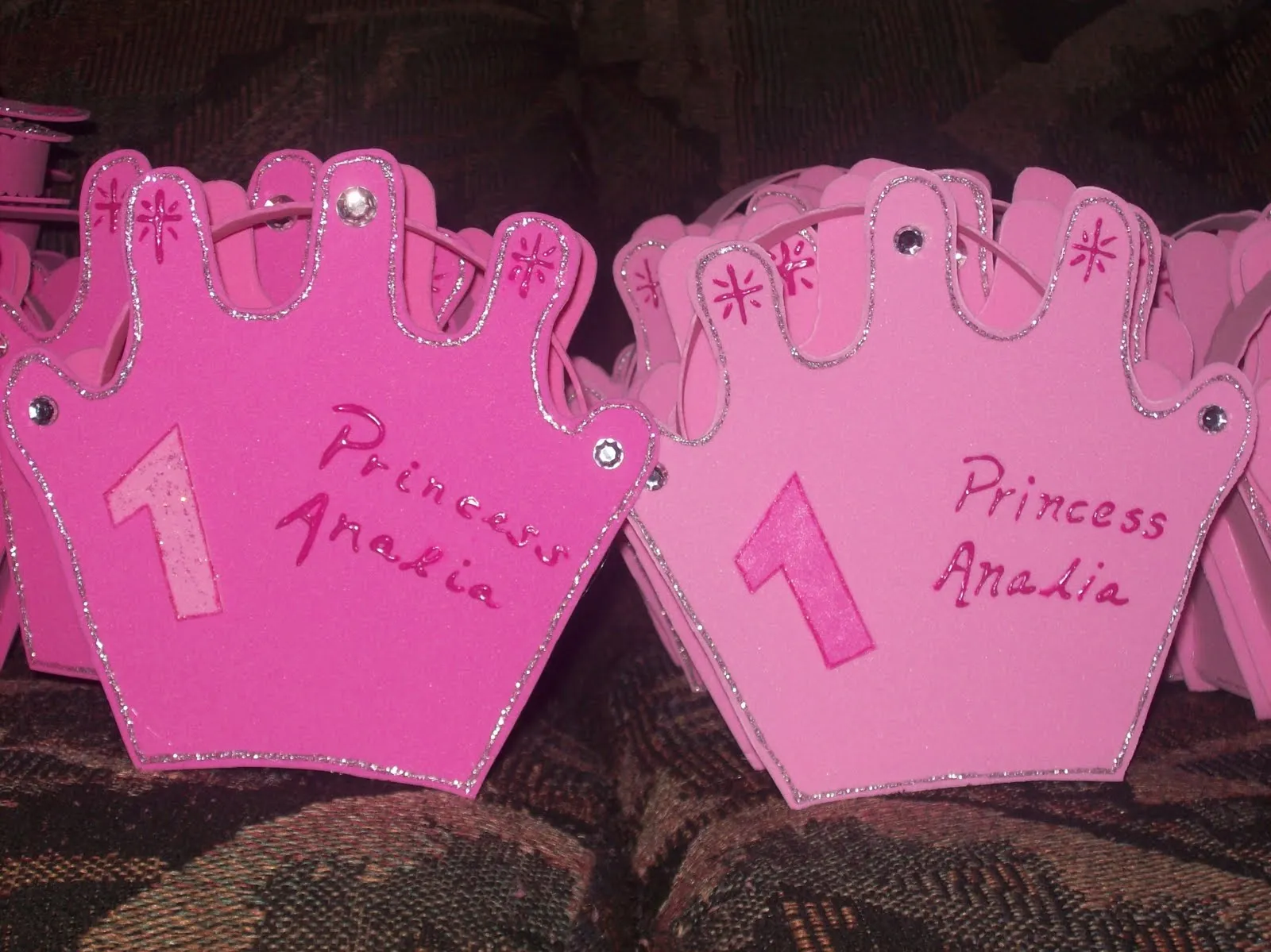 CREACIONES MY PRINCESS: DULCEROS FORMA CORONA