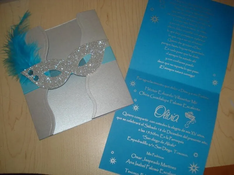 Creaciones en Papel: Invitacion de Antifaz