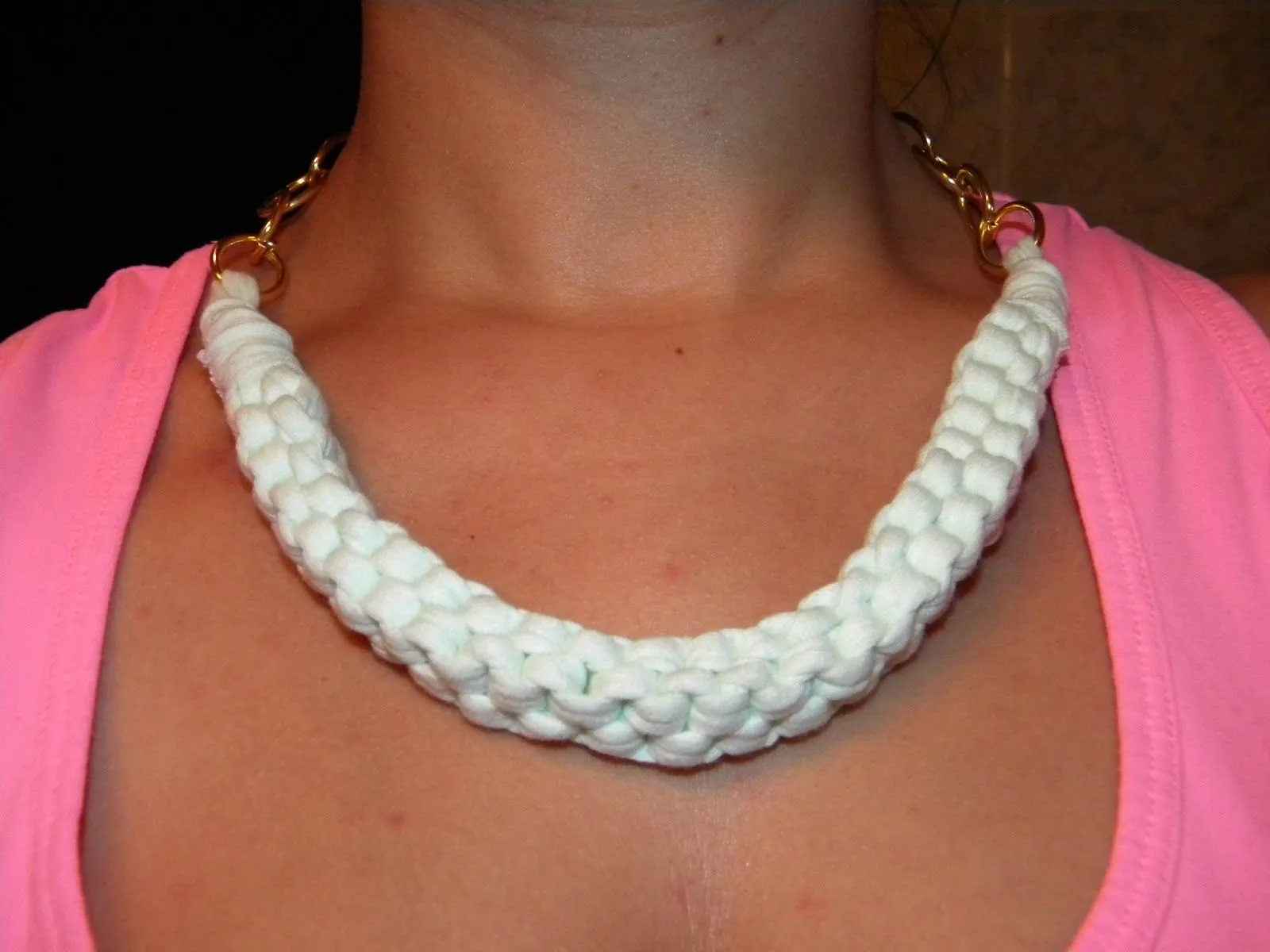 CreacionesAdma: COLLAR TELA.