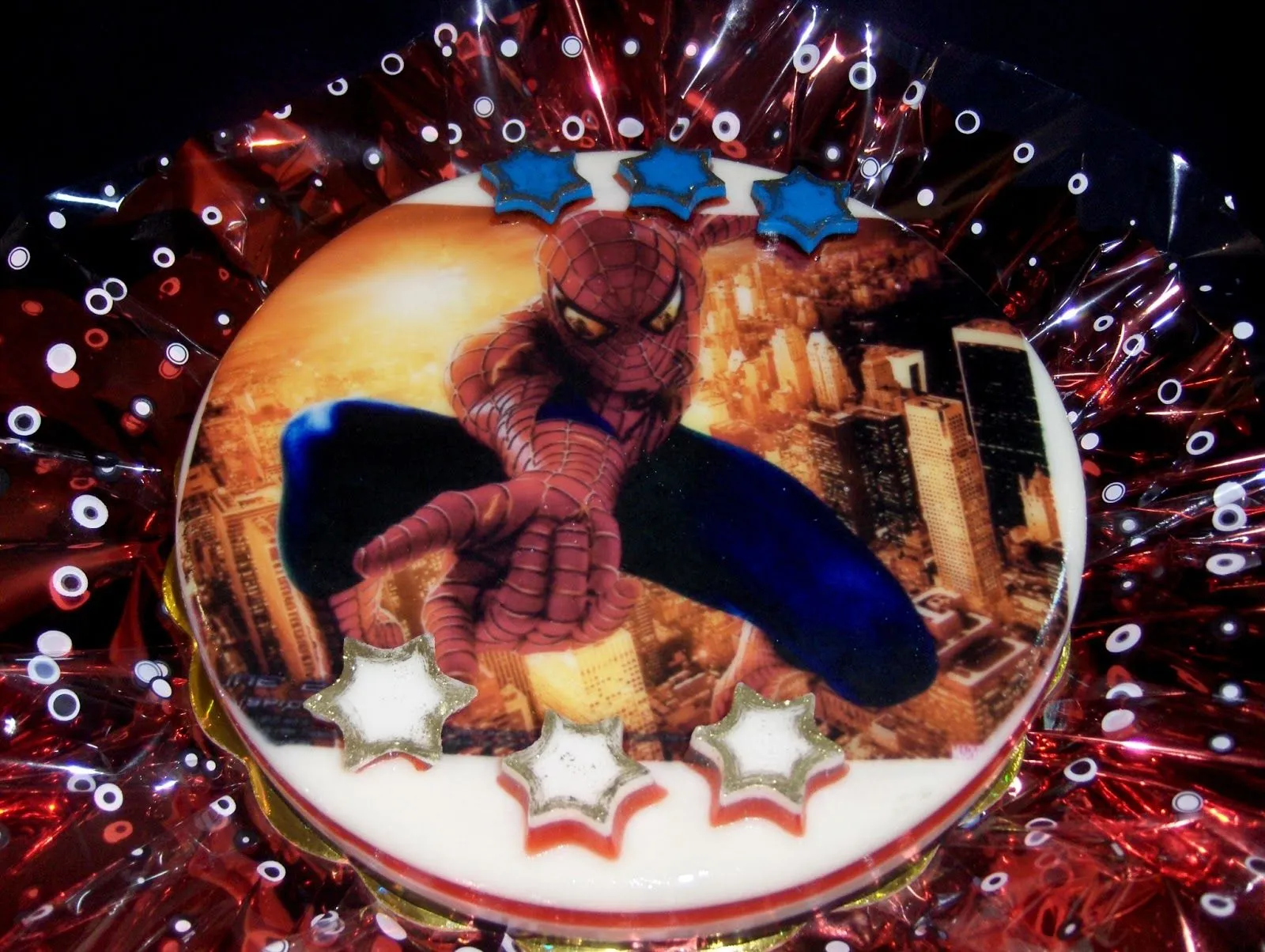 Creando en azucar: Gelatina decorada Spiderman