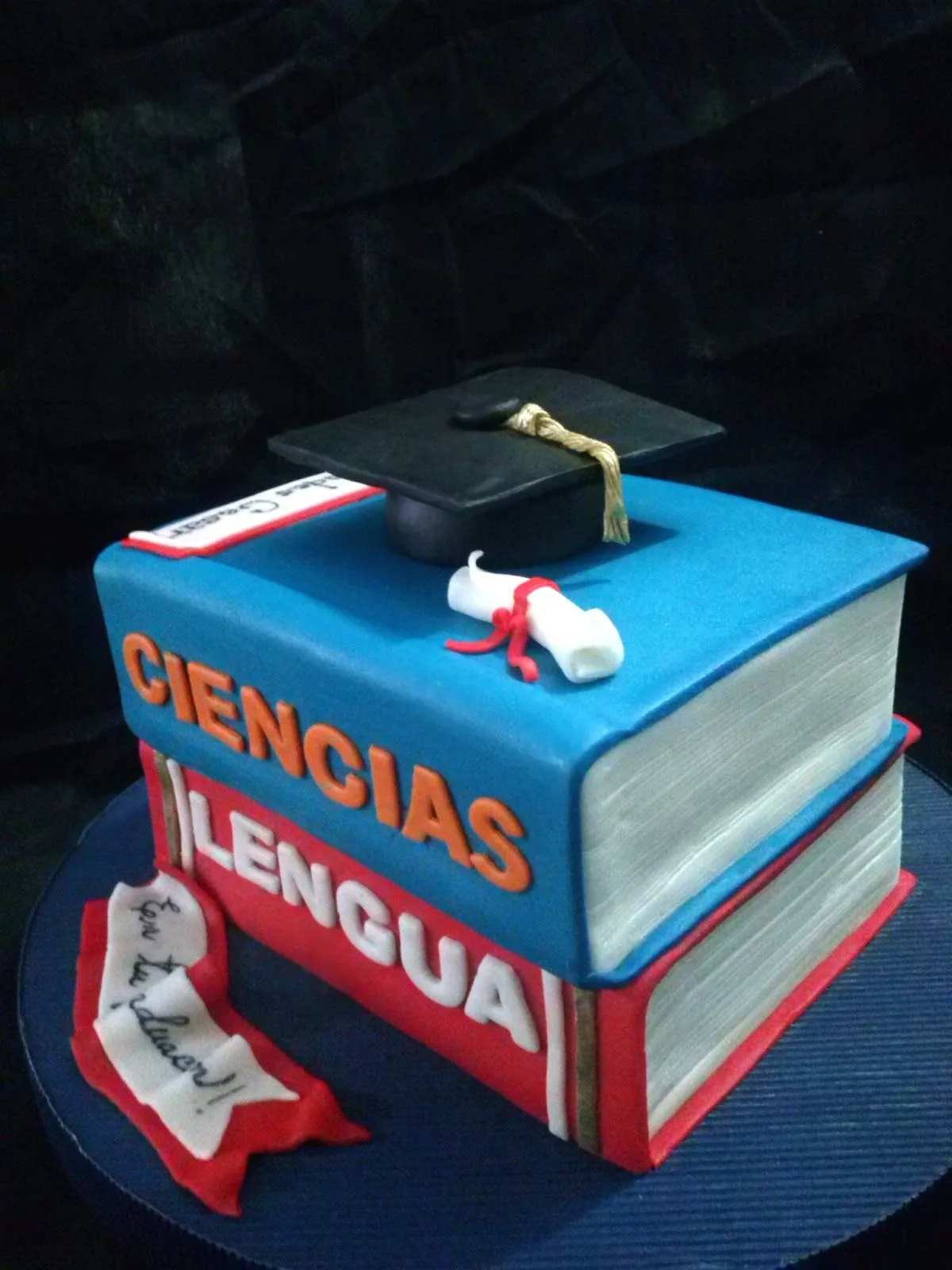 Creando en azucar: Torta de Graduación