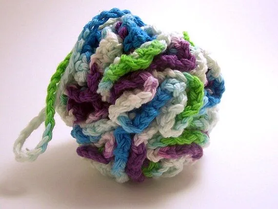 Crochet baño Pouf esponja de baño púrpura azul por StitchesByGran