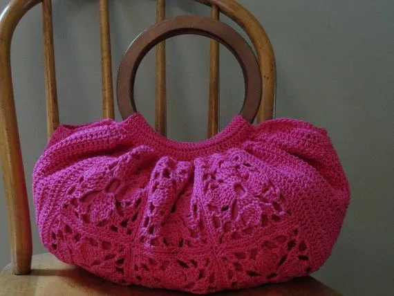 Crochet Fat Bottom Bag Purse Large Bright by kathyscrochetcloset