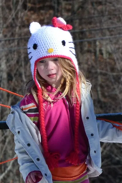 Crochet in Color: Hello Kitty Hat Pattern