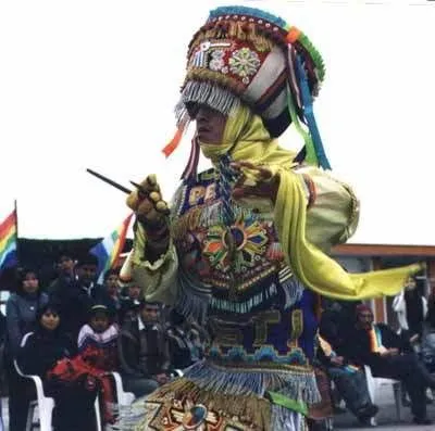 crónicas de mundos ocultos: Danza de tijeras a punto de ser ...