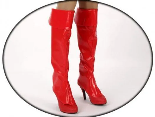 Cubrebotas rojo 8,17 €. tiendadedisfraces.