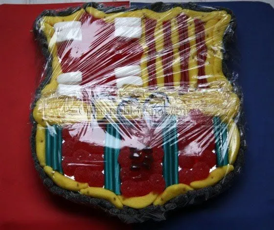 Cuinant: Tarta de chucherias Valencia y Barça