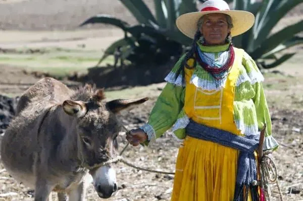 Cultura Mazahua: Vestimenta tradicional del pueblo Mazahua