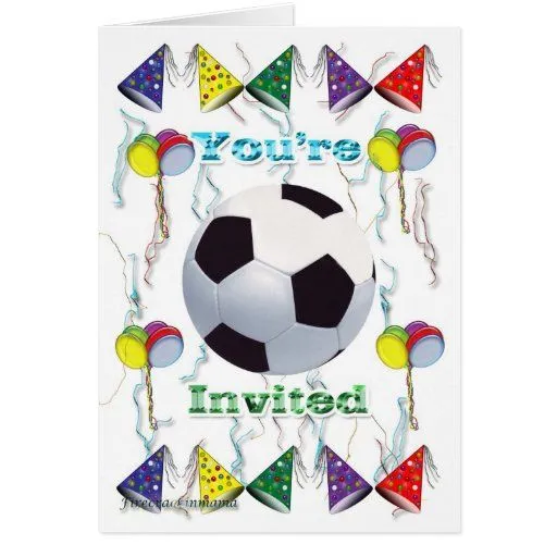 Cumpleaños de la invitación del fútbol tarjetón de Zazzle.