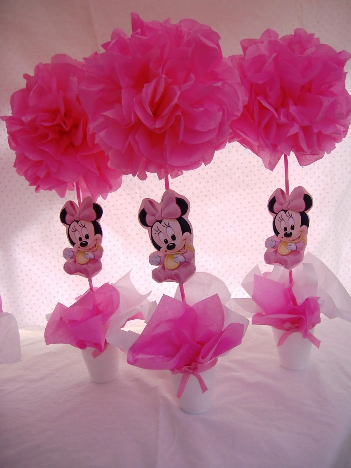 Cumpleaños temáticos: CENTROS DE MESA DE MINNIE