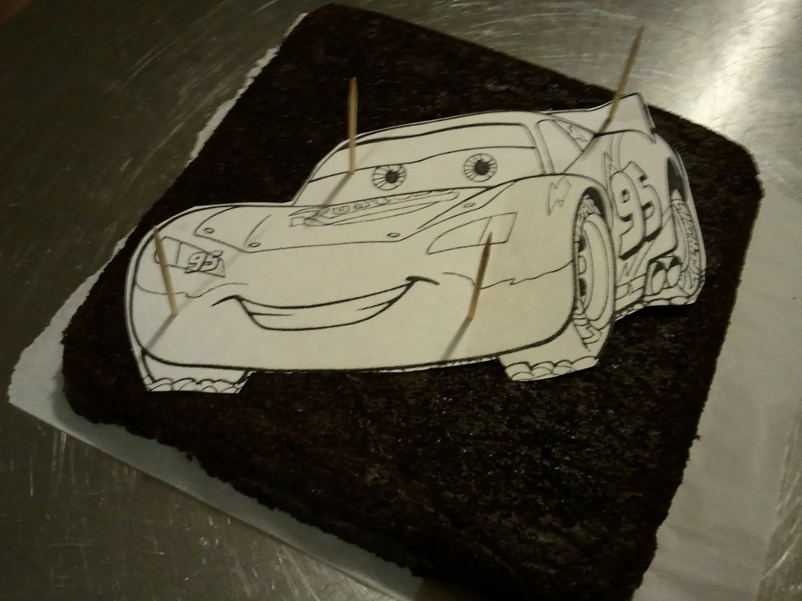 Cupcakes by Holly: The making of the Lightning McQueen Cake!